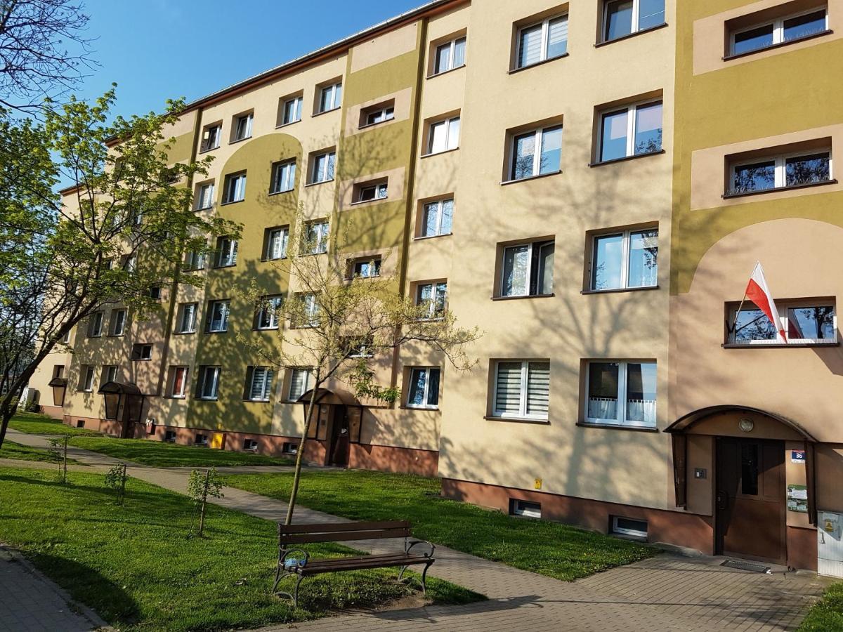 Mieszkanie Jednopokojowe Boleslawiec W Centrum - Wymagana Kaucja Zwrotna Apartment Exterior photo